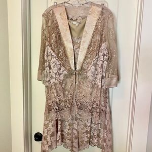 Spencer Alexis Three-Piece Formal Lace Suit, Beige/Gold, Size L/XL